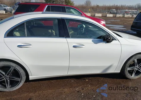 2019 Mercedes-Benz A 220 4Matic from USA, damaged, VIN WDD3G4FB1KW010597
